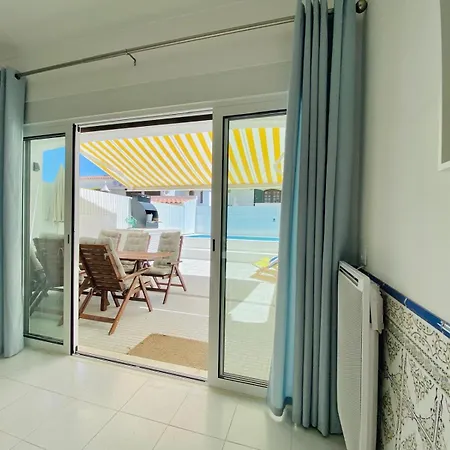 Staysalty - Style Family House With Pool