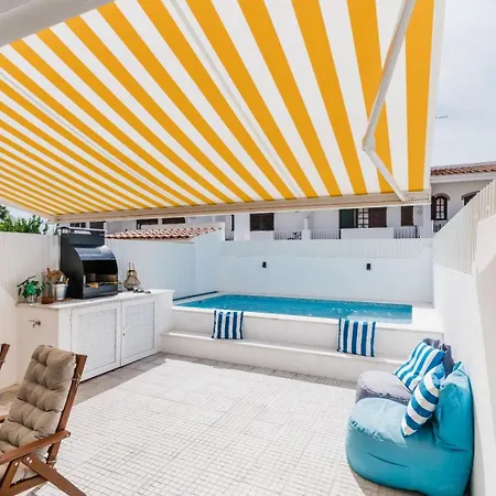 Staysalty - Style Family House With Pool Villa Altura