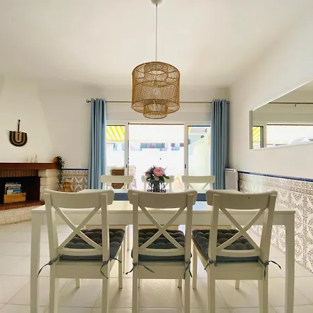 Staysalty - Style Family House With Pool Villa *